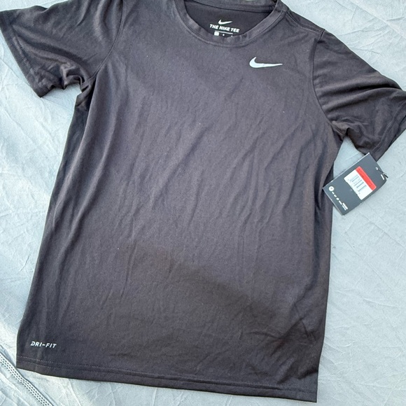 Nike Other - Nike boys Black Dri-FIT Short Sleeve Tee